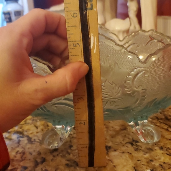 *1117 Vintage Light Blue Footed Carnival Glass Fruit Bowl - Picture 12 of 12